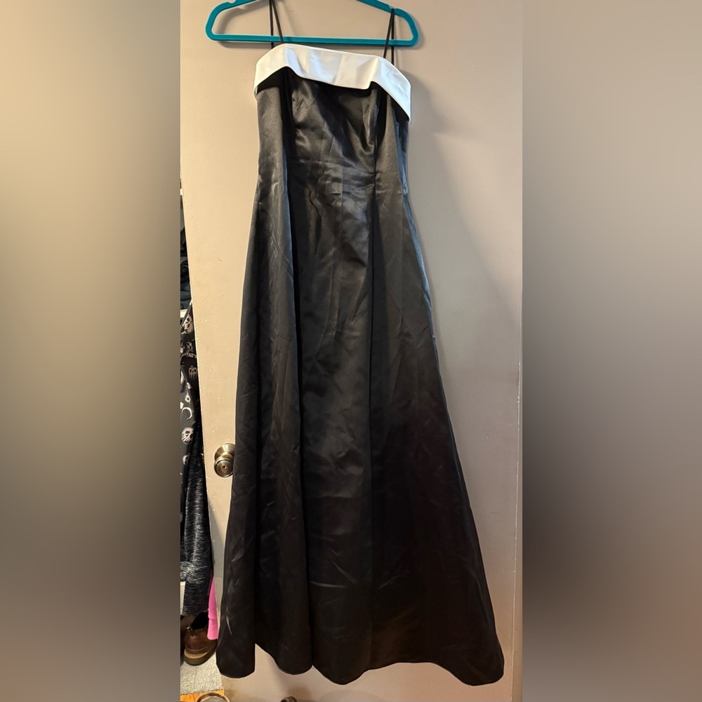 Jump Elegant Black Strapless Dress